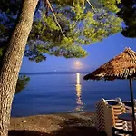 Magdalena Galileo Sa Pogledom Na I Plazu Apartment Makarska