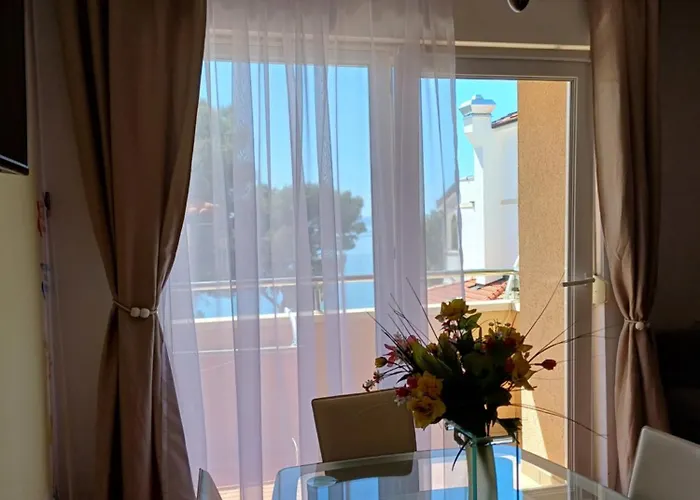 Apartment Magdalena Galileo Sa Pogledom Na I Plazu Makarska